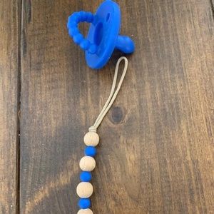 Ryan and rose Memphis flat pat and clip